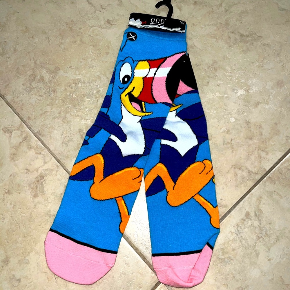 NWT Odd Sox, One Crew Pair Socks, Size 8-12, Brand New, Never Worn